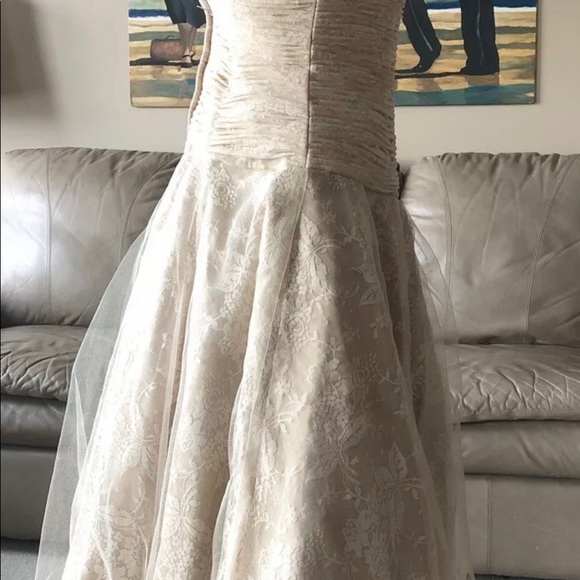 Kirstie Kelly Maidens Women’s Fairy Tale Wedding - Picture 3 of 5